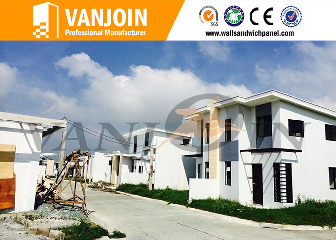 Long Lifespan Modern Prefab House With Light Steel Structure And Sandwich Wall Panel